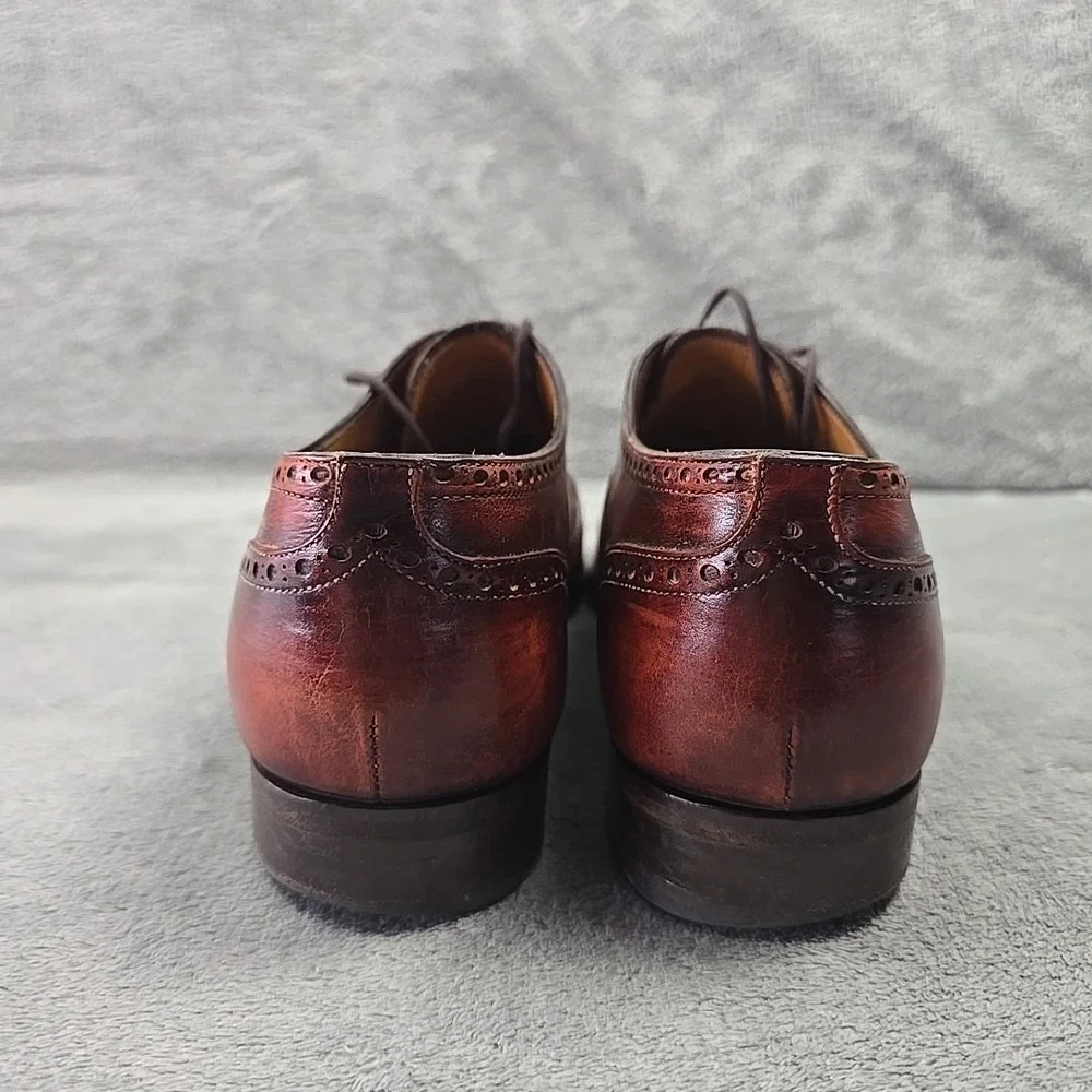 Carlos Santos sole wear